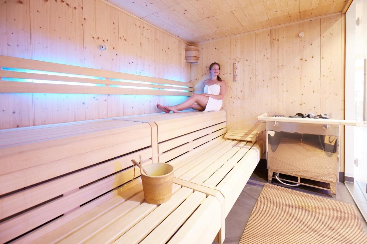 Wander- & Wellnesshotel Naegele Hoechenschwand Ngoại thất bức ảnh